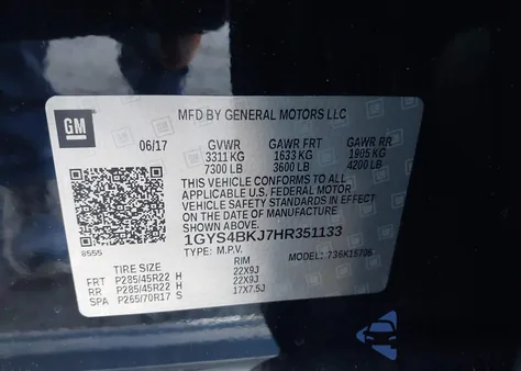 2017 Cadillac Escalade Luxury z USA, uszkodzony, nr VIN 1GYS4BKJ7HR351133